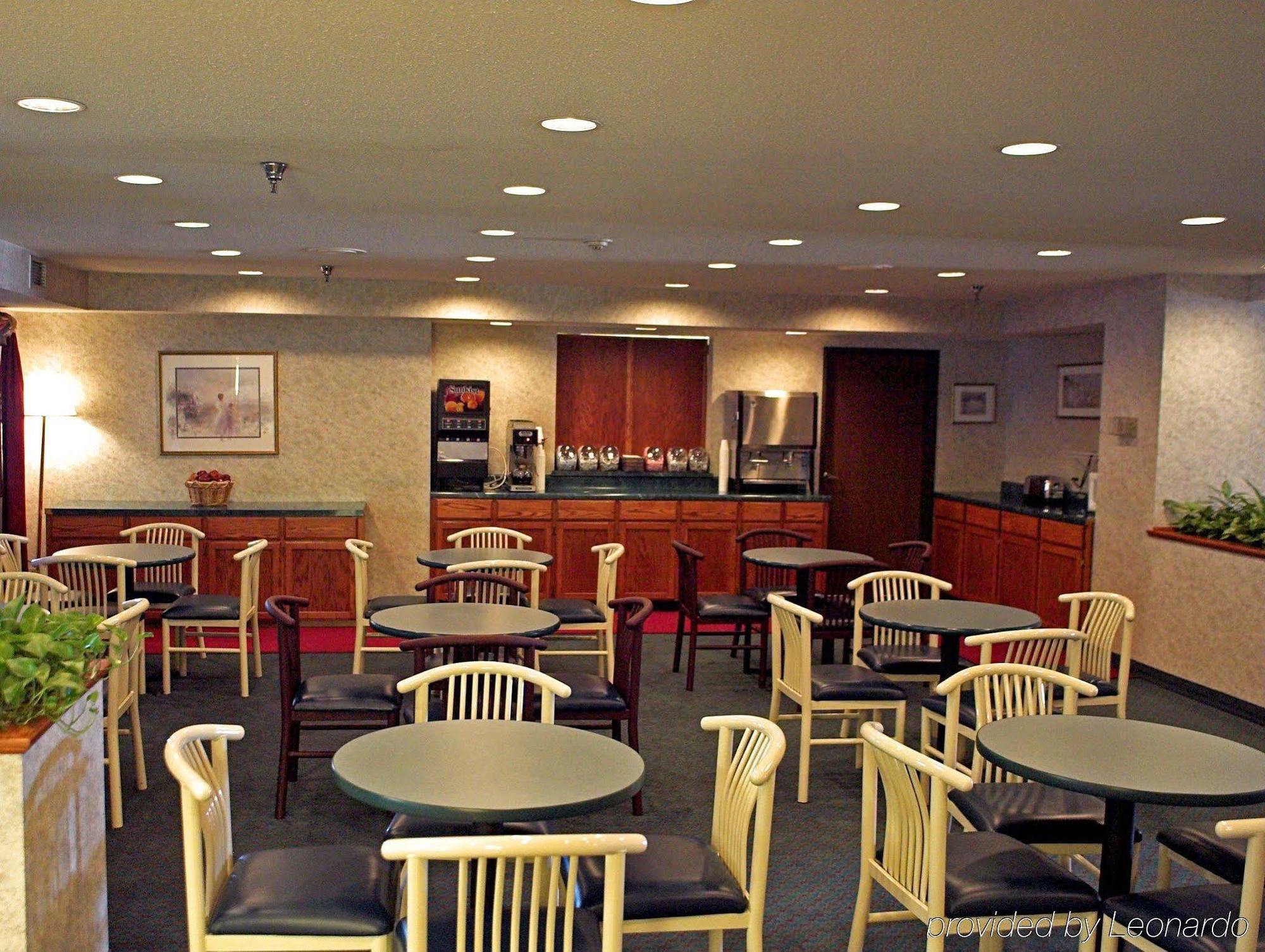 Americas Value And Hotel