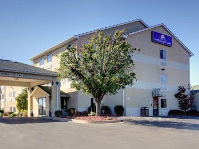 Americas Value And Hotel Saint Charles